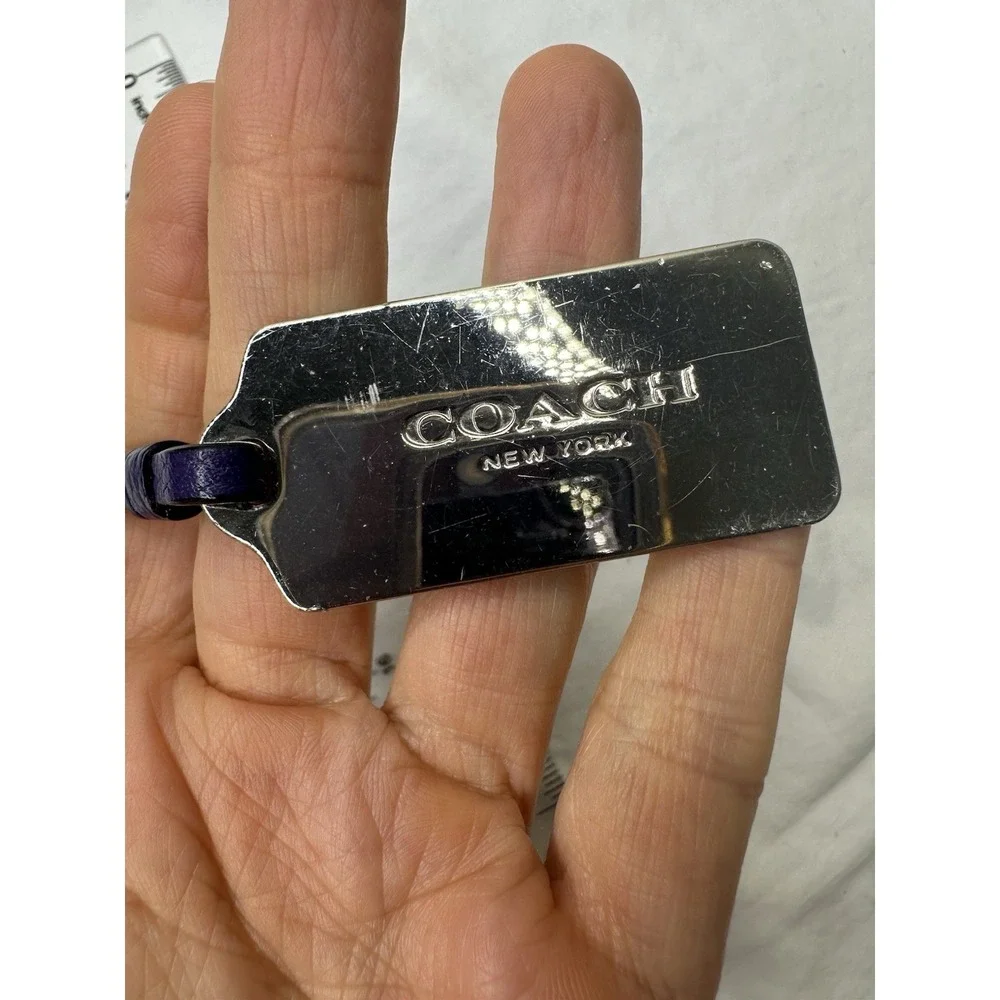 Coach as strap